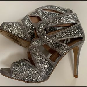 Steve Madden Sparkly High Heel Sandals Size 8